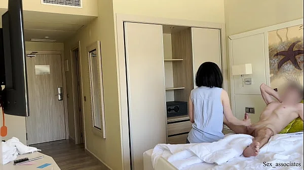 PUBLIC DICK FLASH. I pull out my dick in front of a hotel maid and she agreed to jerk me off.