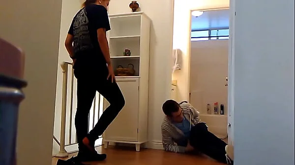 amazing amateur ballbusting couple