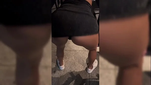 conheci novinho na tabacaria que me fodeu na rua e no carro enquanto corno dirigia