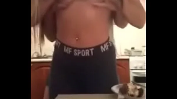 Nice Ass In Skirt Teasing On Periscope