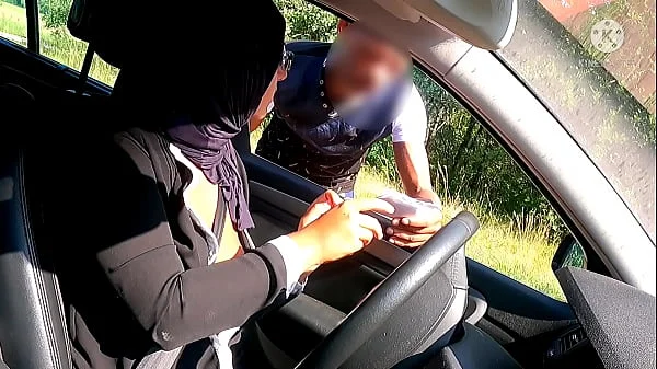 This unfaithful muslim asks for directions, she will find it on the hood of the unbelievably bare car